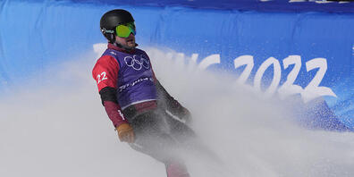 Für Kalle Koblet endet das Boardercross-Rennen mit einer Enttäuschung