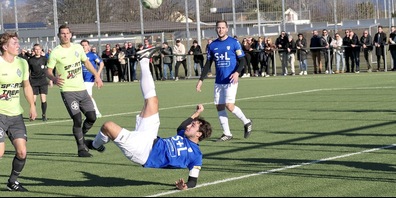 Die Fans würden gerne wieder einen Fallrückzieher á la Liechti sehen, wie hier im Finalspiel des Alpha-Cups zwischen Widnau und RoGo