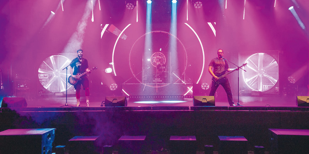 Die Show spielt bei den Auftritten von Head Smashed eine wichtige Rolle. 