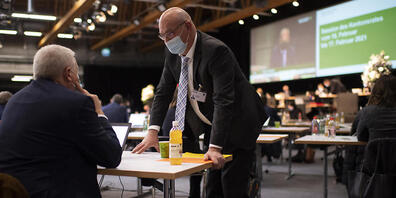 Der St. Galler Kantonsrat hat eine SVP-Motion abgelehnt, in der die Einführung des Gemeindemehrs bei Abstimmungen verlangt wurde. (Archivbild)