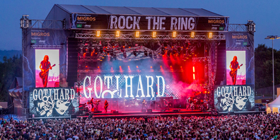 Das Rock the Ring geht in seiner vollen Pracht an den Start und täglich können rund 10’000 Besucher:innen am Festival abrocken.
