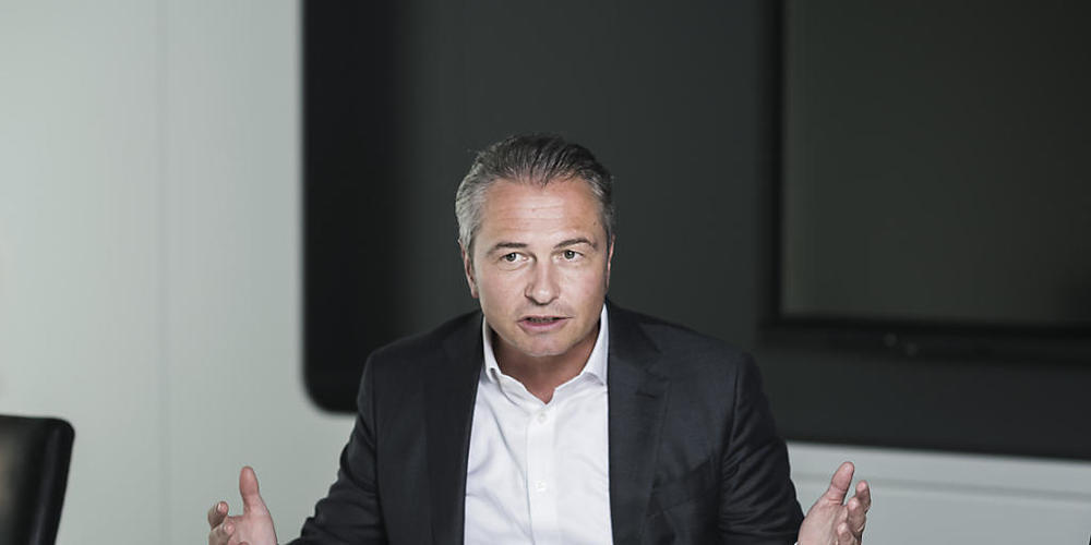 Sunrise UPC hat im ersten kompletten Jahr als fusioniertes Unternehmen etwas über 200'000 neue Abos verkauft. "Diese Dynamik stimmt mich auch für das Geschäftsjahr 2022 zuversichtlich", wird Firmenchef Andre Krause (im Bild) in der Mitteilung vom ...
