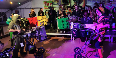 «Sauwleuthen»:  Gestern Freitag eröffnete die Schellegoggi Zunft die Rapperswiler Fasnacht 