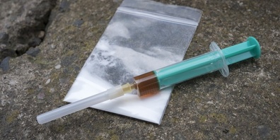 Bei einer Kontrolle eines Mannes stellte die Kapo Glarus Betäubungsmittel mit einem Marktwert zwischen zwei- und dreitausend Franken sicher. (Symbolbild)