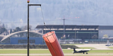 Der Zürcher Regierungsrat will aus dem Flugplatz Dübendorf einen grossen Forschungsstandort machen und hat dem Kantonsrat dafür zwei Kredite beantragt. (Archivbild)