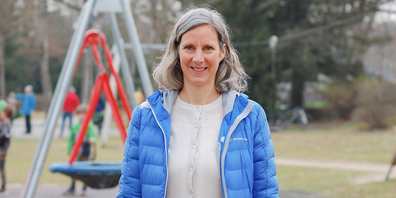 Hauptberuflich unterrichtet Anja Herren Deutsch als Zweitsprache im Kindergarten. Mit dem Schreiben von Kurzgeschichten geht sie einem Herzensprojekt nach. 