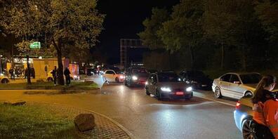 Die Kantonspolizei Zürich hat in der Nacht auf Ostersamstag auf dem Rastplatz Kemptthal bei einem Treffen von Auto-Tunern rund 50 Fahrzeuge sowie deren Halter kontrolliert. (Symbolbild)