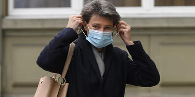 Bundesrätin Simonetta Sommaruga ist positiv auf das Coronavirus getestet worden. Sie hat leichte Symptome. (Archivbild)