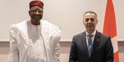 Der Regierungschef von Niger, Ouhoumoudou Mahamadou (links), unterhält auch gute Beziehungen zur Schweiz. Im Februar hatte Bundespräsident Ignazio Cassis das Land besucht.