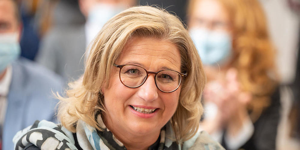 Die 46-jährige SPD-Politikerin Anke Rehlinger war bisher Wirtschaftsministerin in der CDU-geführten Koalitionsregierung. Foto: Harald Tittel/dpa