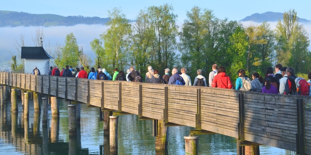 An schönen Tagen zieht der Holzsteg zahlreiche Besucher an. Ist es damit bald vorbei?