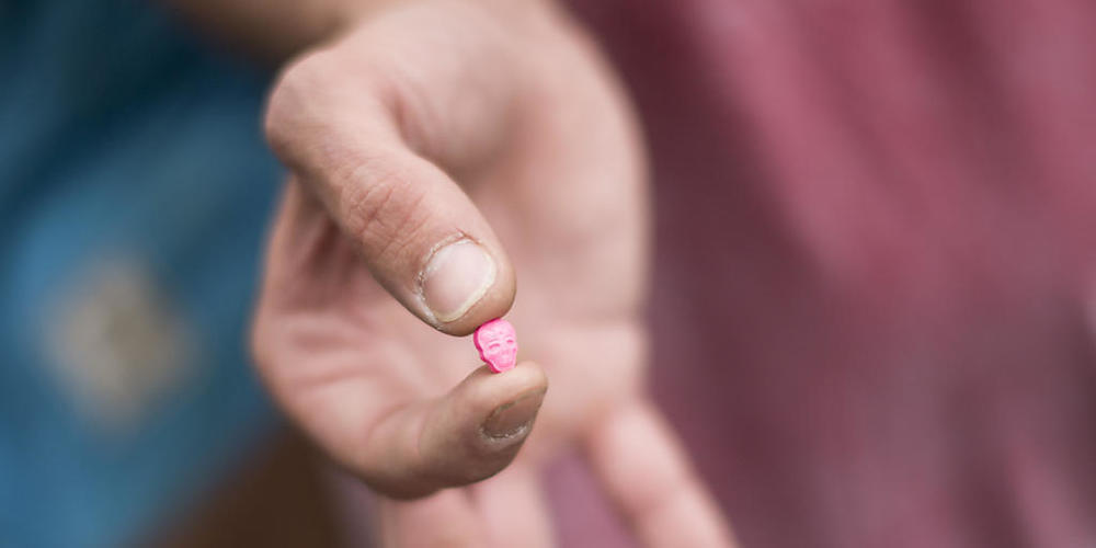 Das Zürcher Drogeninformationszentrum (DIZ) warnt vor stark schwankendem Wirkstoffgehalt bei MDMA und Kokain. Damit steigt die Gefahr der Überdosierung. (Symbolbild)
