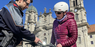 Ab April 2022 müssen sowohl langsame als auch schnelle E-Bikes jederzeit Tagfahrlichter angeschaltet haben. (Symbolbild)