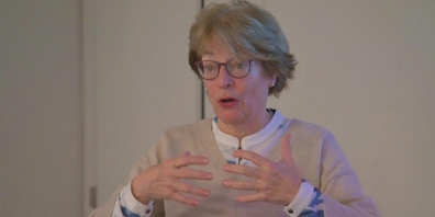 Julia Gerber stellte den Grünen Linth die eingereichte Zürcher Volksinitiative für öffentliche Seeuferwege vor.