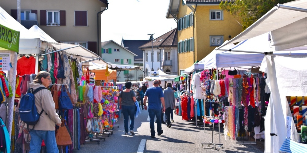 Mit dem Frühlingsmarkt (Bild) und dem Jahrmarkt verfügt Kaltbrunn über eine lebhafte Marktkultur.