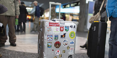 Der Tourismus soll in Zürich nachhaltiger ausgerichtet werden: Was dies für Flugreisende bedeutet, darüber gehen im Kantonsrat die Meinungen auseinander. (Symbolbild).