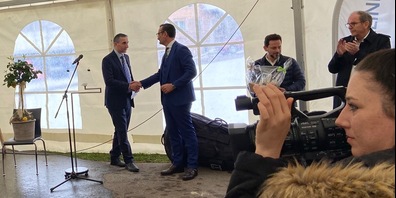 Gemeindepräsident Alois Gunzenreiner und Berit-CEO Peder Koch freuen sich auf die Zusammenarbeit.
