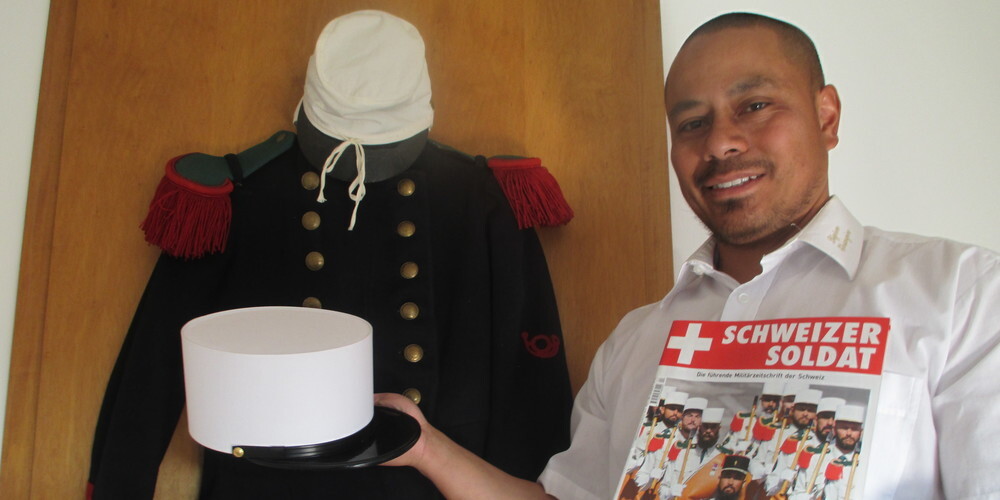 Der Balgacher Mario Held dokumentiert die 1831 beginnende Geschichte der Fremdenlegion mit einer exklusiven Sammlung von Uniformen, Bildern, Dokumenten und Literatur. 