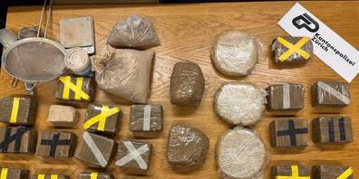 In der Wohnung wurden 11 Kilogramm Heroin konfisziert.