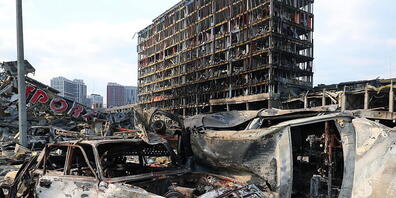 Aussenbezirk von Kiew nach einem russischen Raketenangriff. (Archivbild vom 24. März)