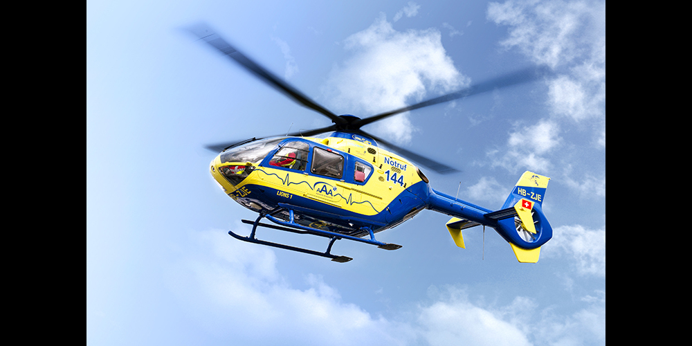 Die Verletzten wurde mit dem Helikopter in ausserkantonale Spitäler geflogen.