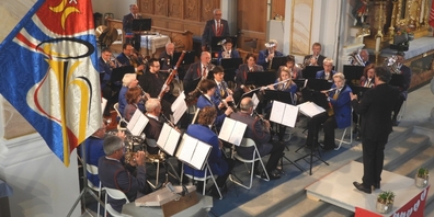 Unter Dirigent Róbert Búza bot die Musikgesellschaft Schmerikon einen Konzertabend besonderer Güte zum Abschied.