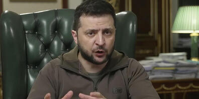 HANDOUT - Screenshot eines Videos aus dem Pressebüro des ukrainischen Präsidenten Wolodymyr Selenskyj. Foto: Uncredited/Pressebüro des ukrainischen Präsidenten via AP/dpa - ACHTUNG: Nur zur redaktionellen Verwendung und nur mit vollständiger Nennu...