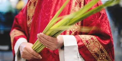 Die SP Kanton St. Gallen reicht zwei Vorstösse in der laufenden Septembersession zu dem sexuellen Missbrauch in der katholischen Kirche ein.