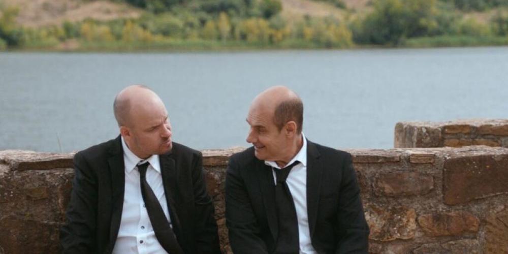 Punkten als Team: Bernard Campan (rechts, spielt Bestatter Louis) und Alexandre Jollien (spielt Velokurier Igor) in "Presque".