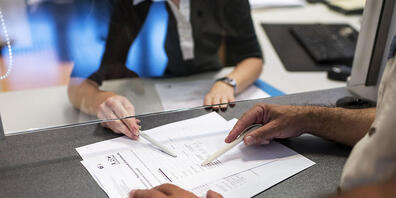 Die Situation auf dem Arbeitsmarkt hat sich im März erneut verbessert: 109'500 Menschen waren im März arbeitslos, das sind etwa 8500 weniger als noch im Februar. (Symbolbild)