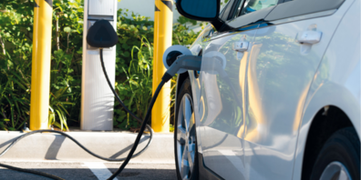 Beispielsweise gehöre dazu die Erhöhung des Anteils biobasierter oder rezyklierter Materialien in ihren Produkten, die Unterstützung bei der Reduzierung von CO2e-Emissionen durch Leichtbaukomponenten für E-Autos und die Verbesserung der Energieeffizienz von Anlagen und Maschinen.  (Symbolbild)