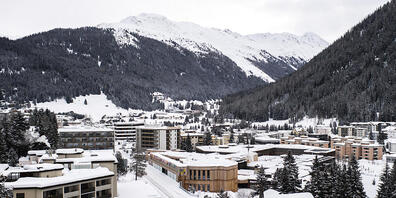 Davos soll 2030 der erste klimaneutrale Ferienort der Schweiz sein. Bezahlen sollen dies die Gäste mit einem freiwilligen Beitrag in einen Fonds.