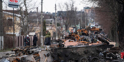 Der Sprecher von Präsident Wladimir Putin, Dmitri Peskow, betont gegenüber dem Fernsehsender Sky News, dass Russland viele getötete Soldaten in der Ukraine betrauere. Foto: Laurel Chor/SOPA Images via ZUMA Press Wire/dpa