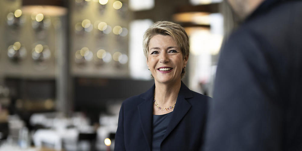 Die St. Galler FDP-Bundesrätin Keller-Sutter lud die Medien am Freitag in die Lokremise zu einem Werkstattgespräch ein.