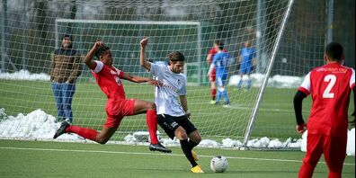 In einer packenden Begegnung spielt der FC Herisau gegen Winkeln 3:3. 