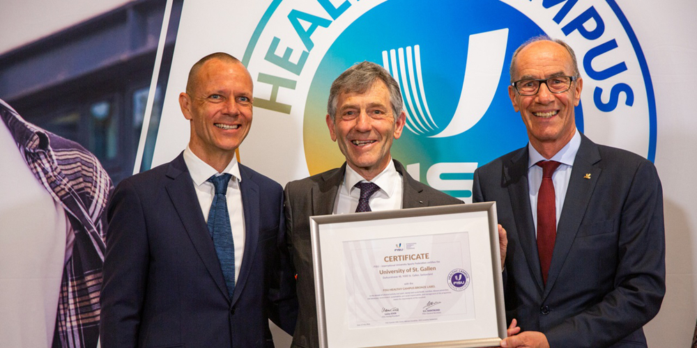Daniel Studer, Leiter Universitätssport, Bernhard Ehrenzeller, Rektor Universität St.Gallen, und Leonz Eder, Fisu Acting President.