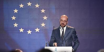 HANDOUT - EU-Ratspräsident Charles Michel strebt eine Einigung im Streit über das Öl-Embargo gegen Russland an. Foto: Dimitris Papamitsos/Greek Prime Minister's Office/AP/dpa - ACHTUNG: Nur zur redaktionellen Verwendung und nur mit vollständiger N...