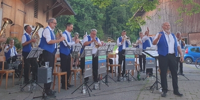 Im letzten Jahr traten die Schmerkner Goldbergmusikanten erfolgreich in Bollingen auf.
