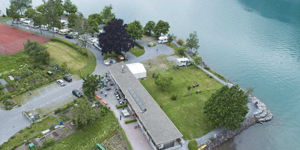Der Camping Murg aus der Vogelperspektive: Der Vorstand von Quarten Tourismus setzt sich zusammen mit den Campingwarten für einen reibungslosen Betrieb ein. 