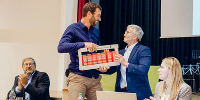 Beni Gautschi wird der neue Feuerwehrkommandant. Hier an seiner letzten Bürgerversammlung von Ende Mai.