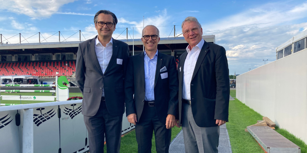 Gehen per sofort getrennte Wege: Andreas Deuber, Thomas Kirchhofer (Direktor) und Markus Isenrich (Ex-Präsident) (v.l.n.r.)