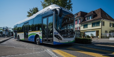 Die Bus -Tour ist eine gute Gelegenheit, Menschen kennenzulernen.