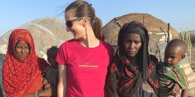 Benedikta Spannring (3. v.r.) gründete 2019 die Stiftung Ethiopiaye, die im teils bitterarmen Äthiopien tätig ist.