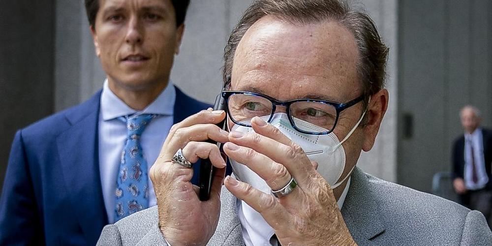 ARCHIV - Auf Spacey Kevin kommt eine weitere Klage wegen angeblicher sexueller Übergriffe zu. Foto: John Minchillo/AP/dpa