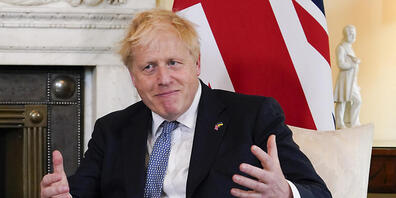 Boris Johnson, Premierminister von Großbritannien, hat ein Misstrauensvotum knapp überstanden. Foto: Alberto Pezzali/AP Pool/dpa