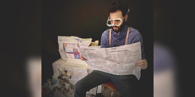 Autor und Kindergartenlehrperson Severin Hofer präsentiert sein Bilderbuch «Herr Stämpfli – Am Samstag ist Zeitungsbündeltag».