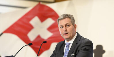 SVP-Parteipräsident Marco Chiesa fordert die bürgerlichen Parteien dazu auf, angesichts stark gestiegener Energiekosten zu handeln und für eine Entlastung zu sorgen. (Archivbild)