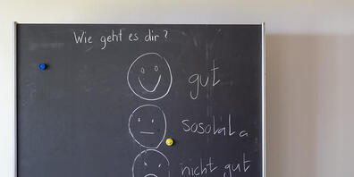 Den Zürcher Schulen geht es ebenfalls "soso lala": Es gibt zu wenige Lehrerinnen und Lehrer. (Symbolbild)