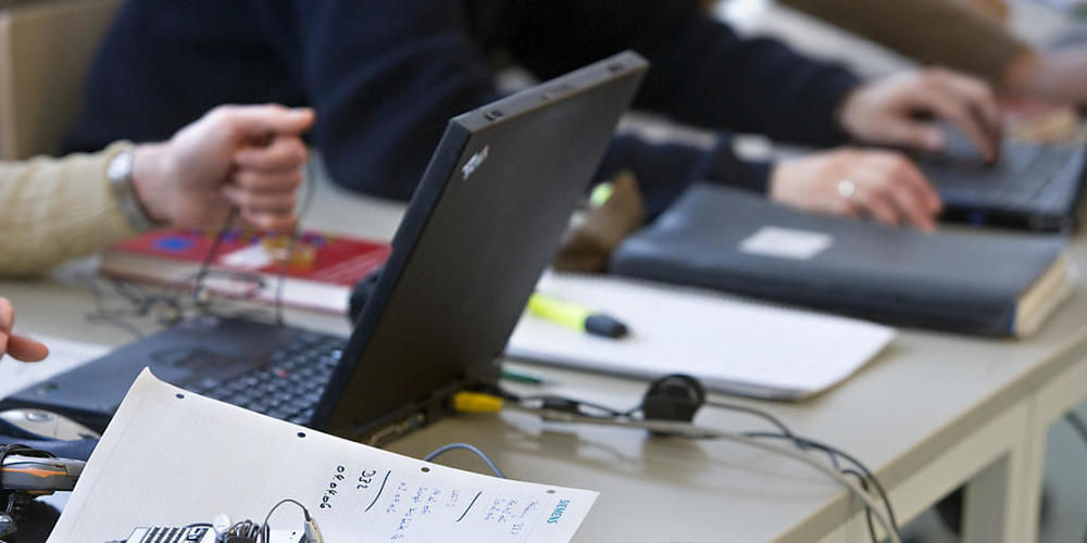 Der Kantonsrat bläst die Verselbständigung der Schule für Erwachsenenbildung ab. Sie hat sich im Jahr 2019 ohnehin komplett neu ausgerichtet. (Symbolbild)