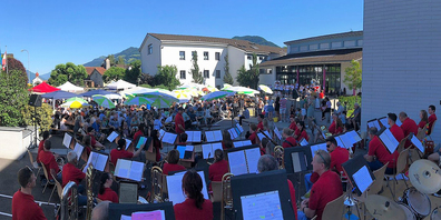 Viele Besucherinnen und Besucher am «Battle of The Bands» in Wangen.